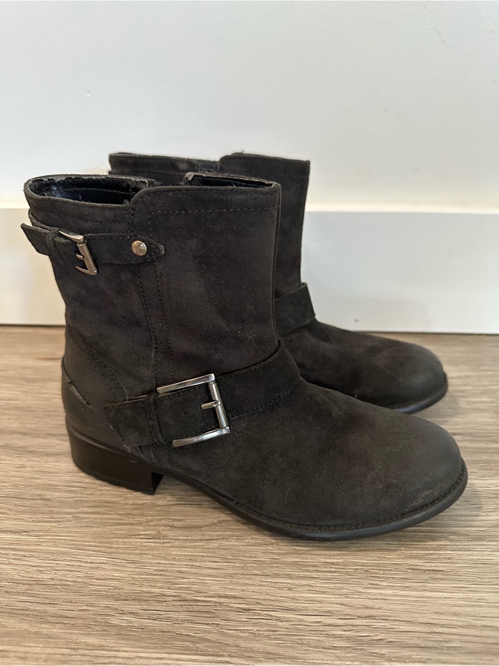 Women’s Clarks Black Suede Ankle Boots with Buckle Detail Women’s Size 5.5